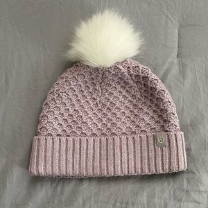 Lulu Lemon Beanie/Winter Hat